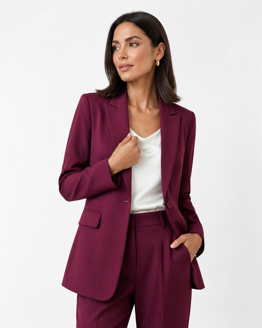 Modelo 1080x1350: 005-blazer-unicolor-solapa-bolsillos.jpg