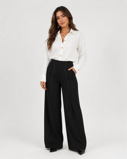 Modelo 1080x1350: 013-camisa-blanca-botones-corazon.jpg