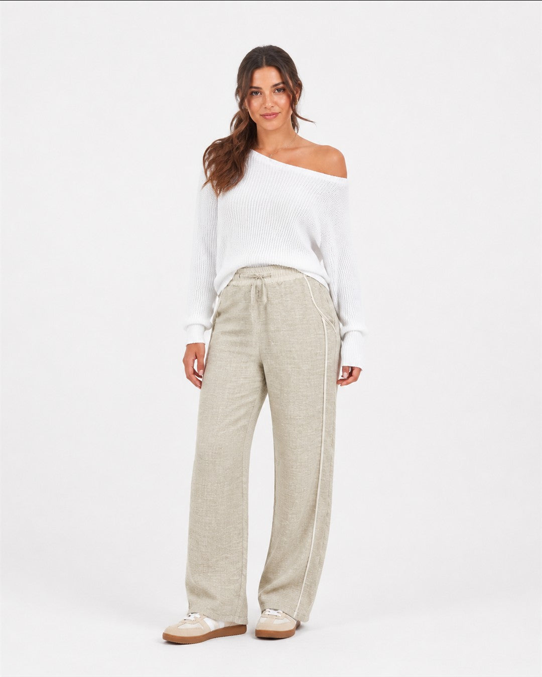 Modelo 1080x1350: 037-pantalon-recto-cintura-elastica-casual.jpg