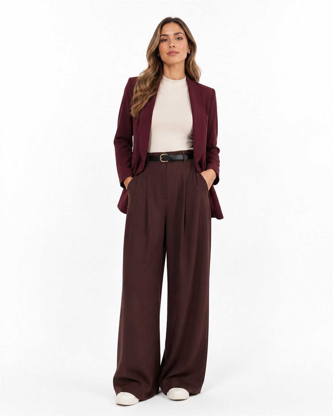 Modelo 1080x1350: 039-rafferiza-blazer-casual-unicolor-cuello-solapa.jpg