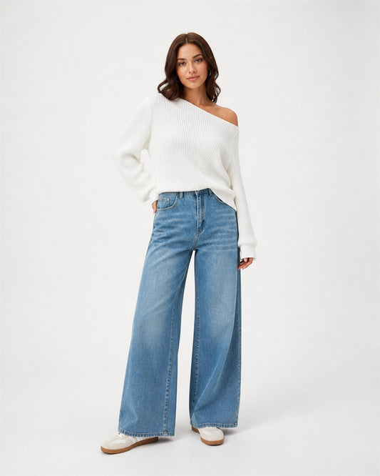 Modelo 1080x1350: 052-sweater-blanco-off-shoulder-manga-larga-petite.jpg