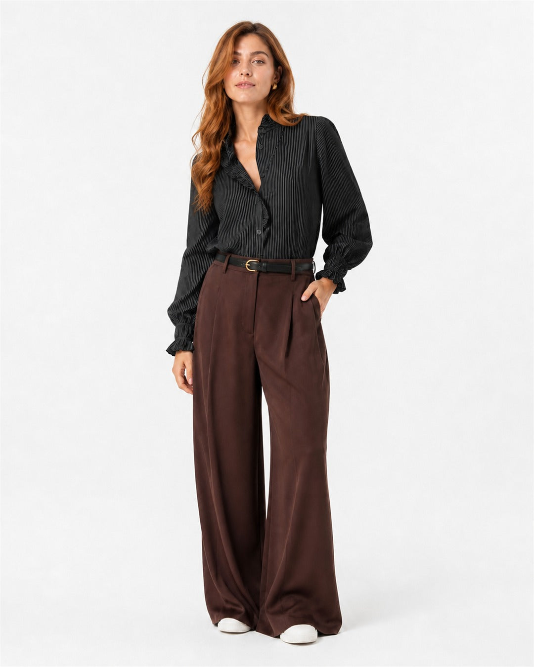Blusa Tejida Cuello Volantes negra - foto 1