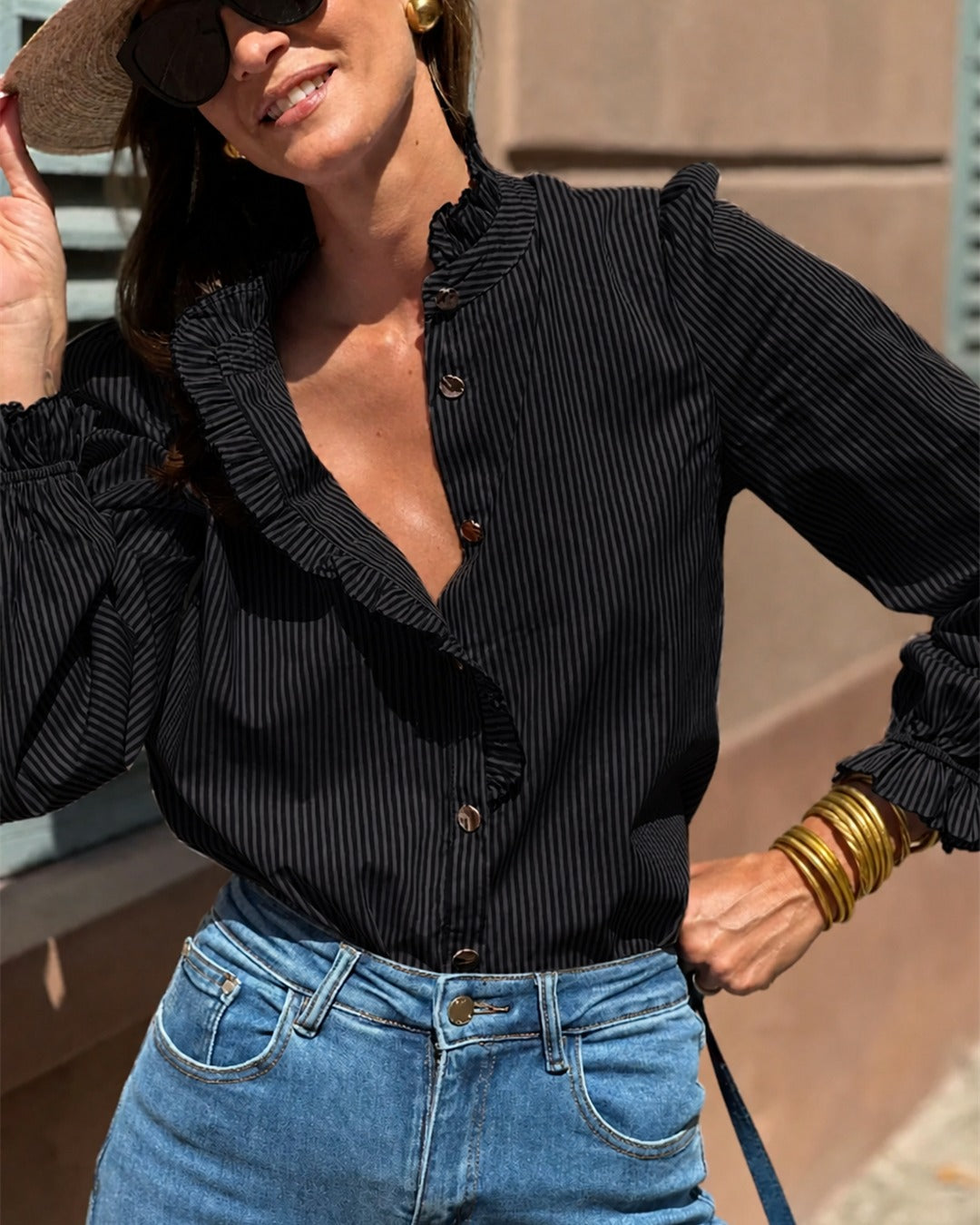 Blusa Tejida Cuello Volantes negra - foto 2