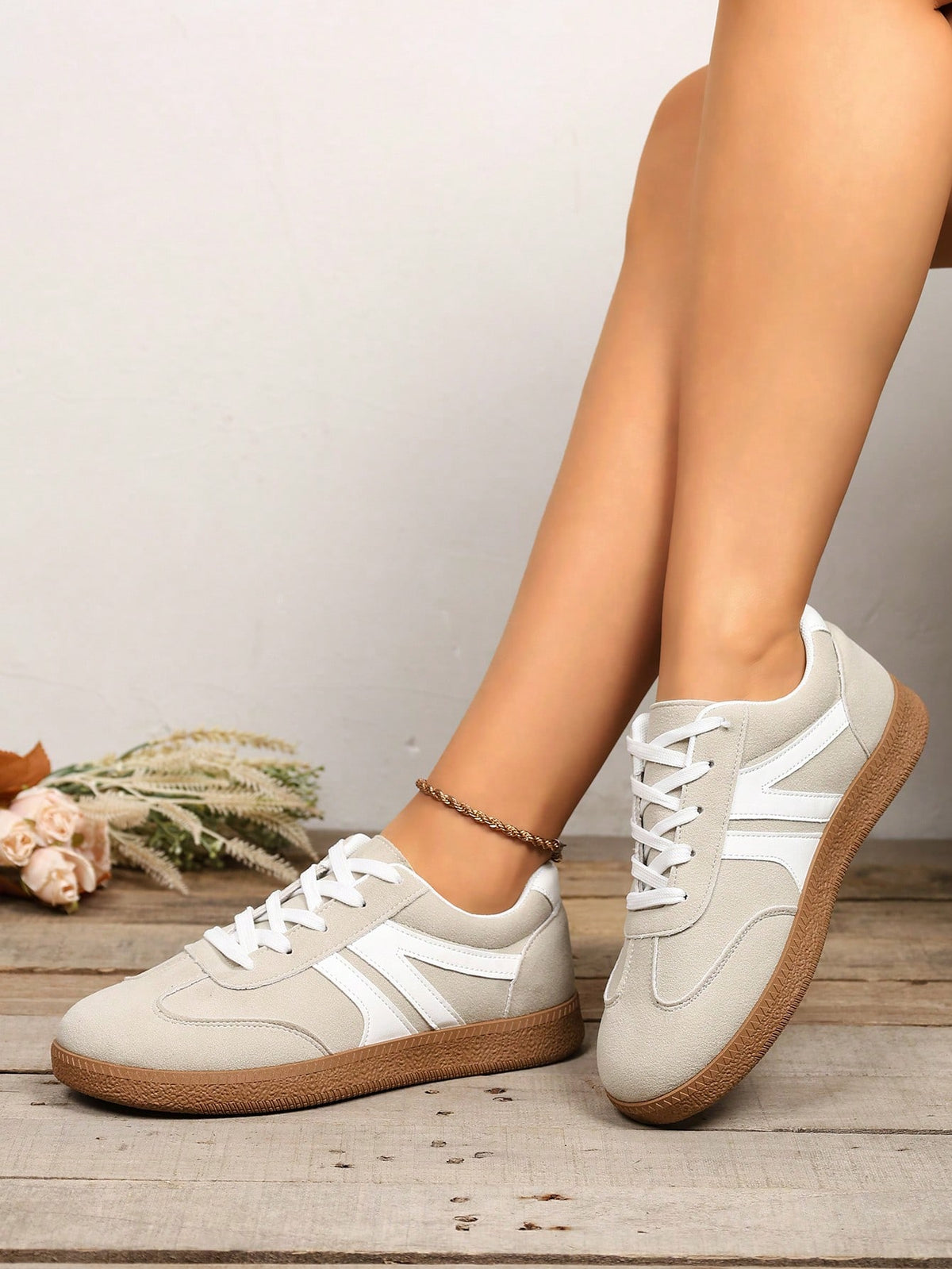 Zapatillas Vintage Estilo Alemán - Blancas